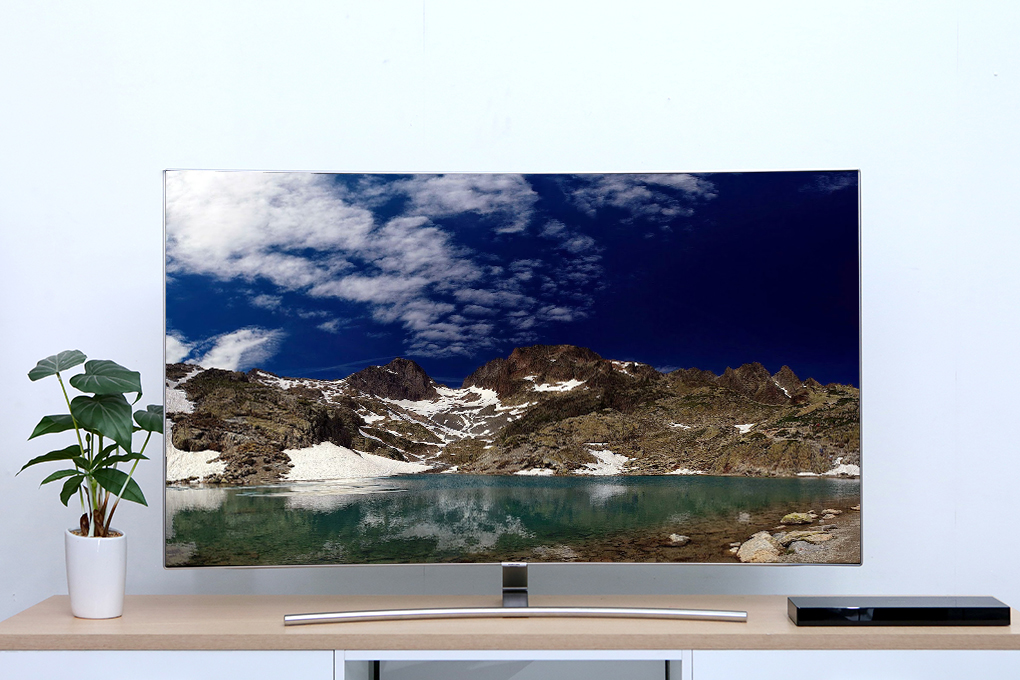 Smart Tivi QLED Samsung 4K 55 inch QA55Q8C - 9