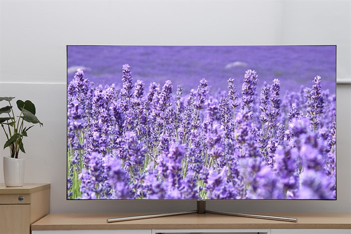 Smart Tivi QLED Samsung 4K 65 inch QA65Q7F Màu Bạc