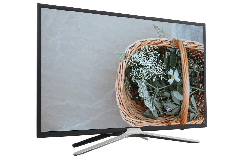Smart Tivi Samsung 32 inch UA32M5500 - 2