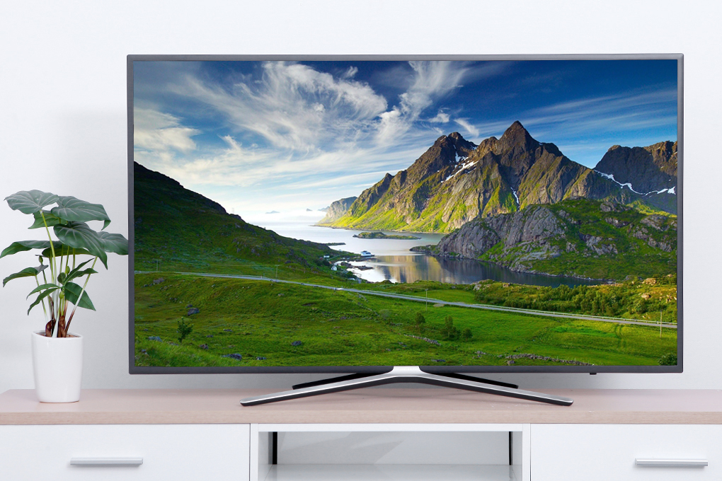 Купить телевизор в перми недорого. Телевизор самсунг 50 дюймов. Самсунг 43 дюйма. Телевизор Samsung 43 дюйма. Телевизор самсунг 32 дюйма.