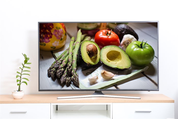 Smart Tivi Samsung 4K 55 inch UA55MU6100 Màu Đen