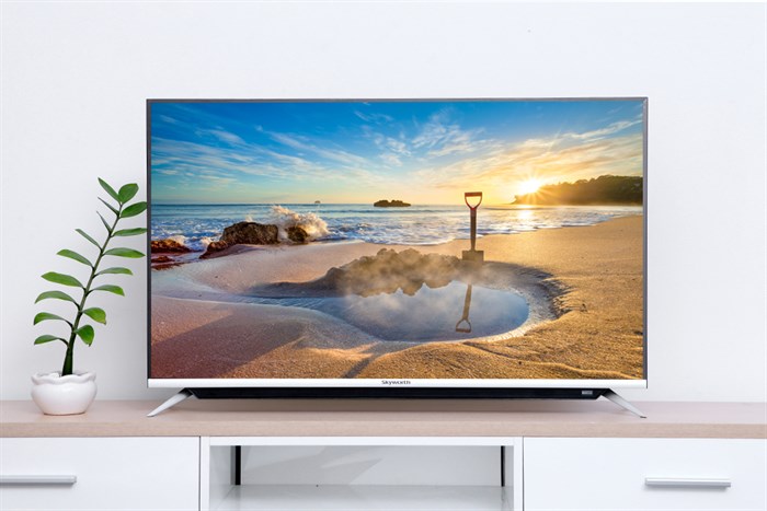 Smart Tivi Skyworth 4K 43 inch 43G6 Màu Bạc