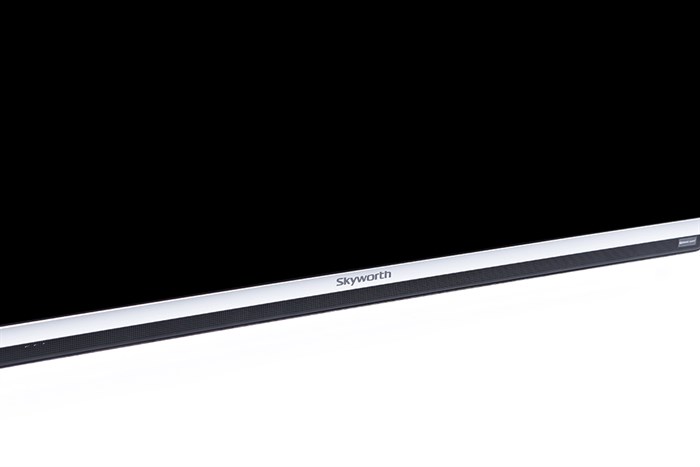 Smart Tivi Skyworth 4K 43 inch 43G6 Màu Bạc