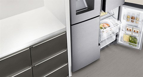 Hệ thống khay kệ dễ điều chỉnh - Tủ lạnh Samsung 564 lít RF56K9041SG/SV