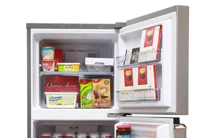 Tủ lạnh Panasonic Inverter 152 lít NR-BA178PSV1 Màu Bạc