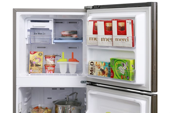 Tủ lạnh Samsung Inverter 208 lít RT20HAR8DDX/SV Màu Nâu