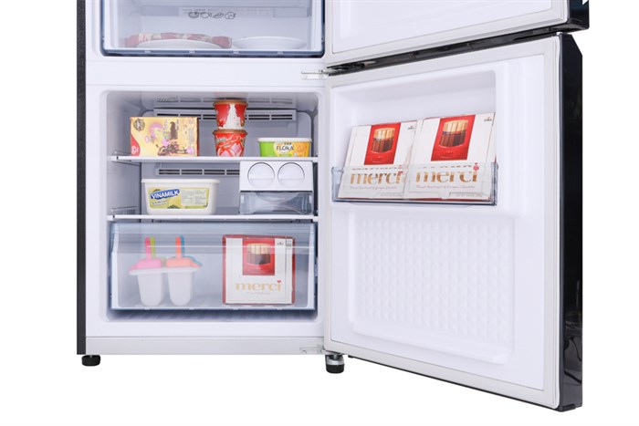 Tủ lạnh Panasonic Inverter 322 lít NR-BC369QKV2