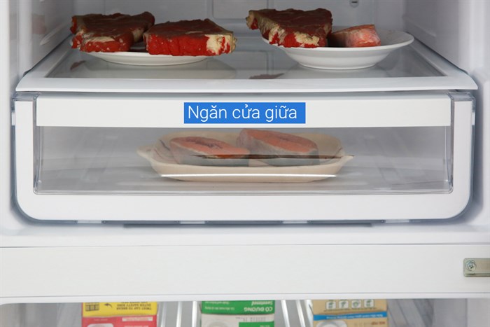 Tủ lạnh Electrolux Inverter 337 lít EME3700H-H Màu Đen