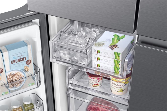 Tủ lạnh Samsung Inverter 649 lít Multi Door RF59C700ES9/SV Màu Xám
