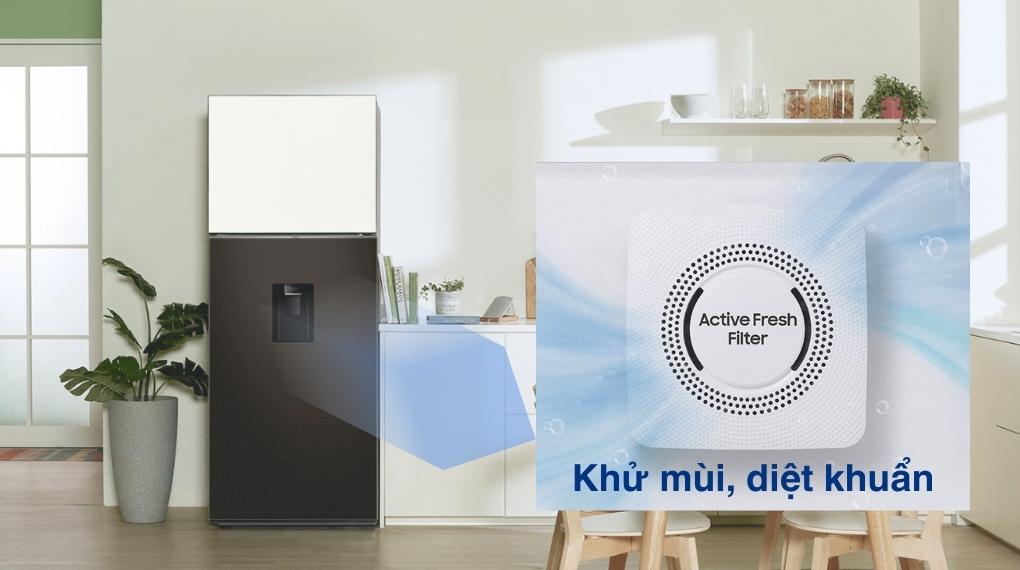 Khử mùi Tủ lạnh Samsung Inverter 382 lít RT38CB6784C3SV 