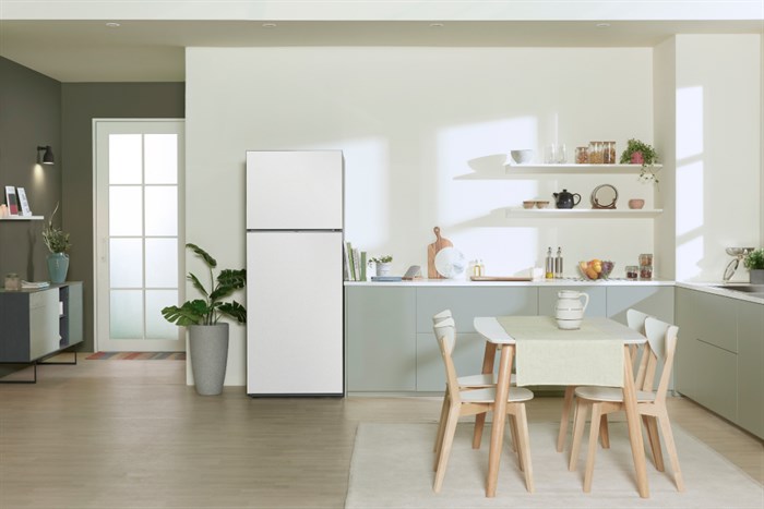 Tủ lạnh Samsung Inverter 385 lít Bespoke RT38CB668412SV Màu Trắng