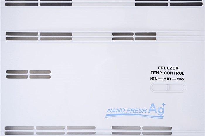 Tủ lạnh Sanyo 186 lít SR-P205PN Màu Trắng - Bạc