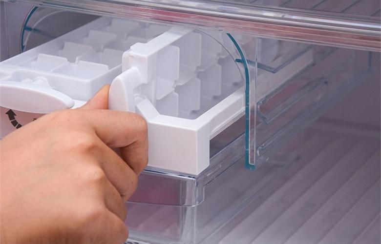 Khay đá xoắn tiện ích Khay đá xoắn tiện ích