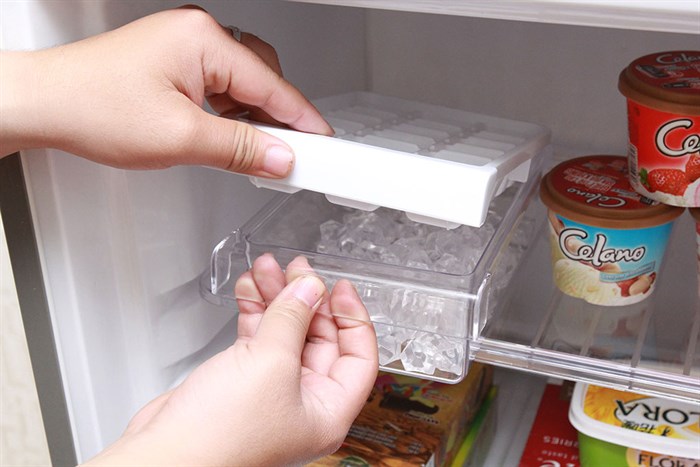 Tủ lạnh Toshiba 171 lít GR-S19VUP (TS) Màu Bạc Inox