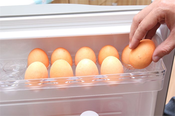 Tủ lạnh Sharp SJ-166S 165 lít Màu Bạc