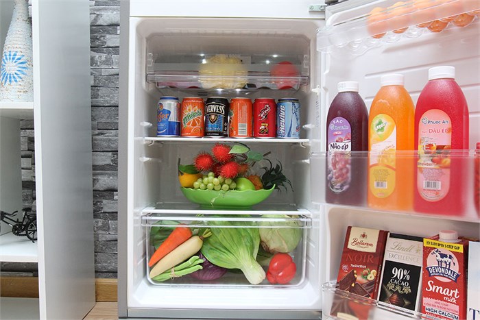 Tủ lạnh Sharp SJ-166S 165 lít Màu Bạc