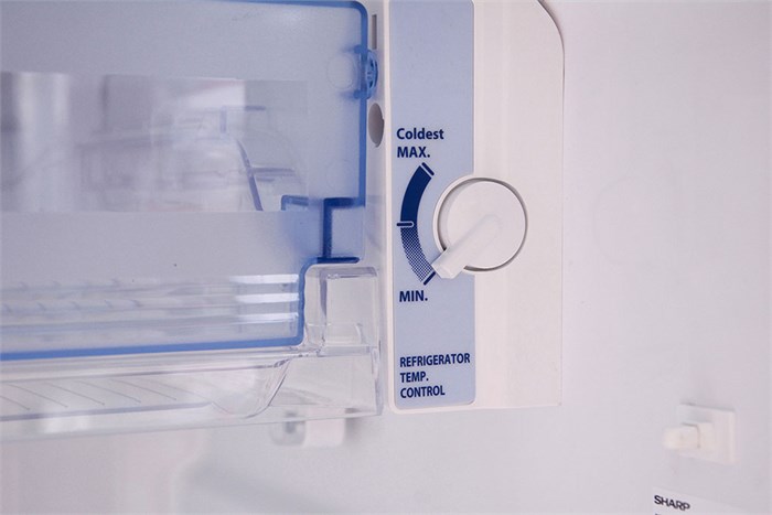 Tủ lạnh Sharp SJ-226S-SC 222 lít Màu Bạc