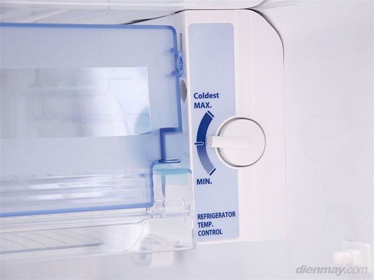 Tủ lạnh Sharp SJ-196S-SC 194 lít Màu Bạc