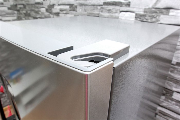 Tủ lạnh Electrolux 335 lít EME3500SA Màu Bạc