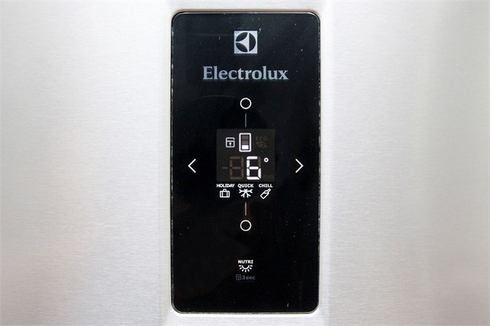 Tủ lạnh Electrolux 335 lít EME3500SA Màu Bạc