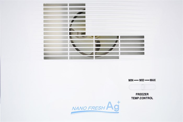 Tủ lạnh Sanyo SR-145RN 130 lít Màu Bạc