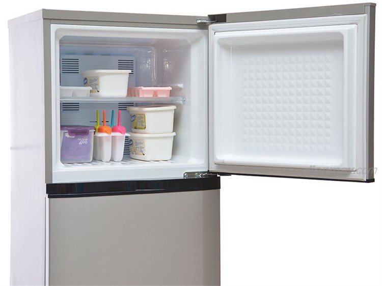 Tủ lạnh Panasonic NR-BJ151SSVN 135 lít Màu Bạc