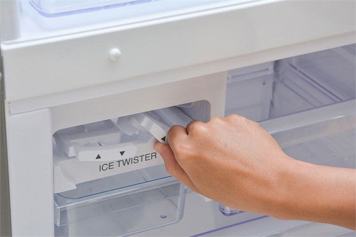 Tủ lạnh Panasonic NR-BU344MSVN 308 lít Màu Xám