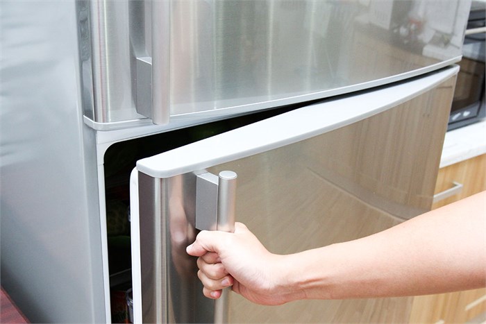 Tủ lạnh Electrolux 440 lít ETE4407SD Màu Inox