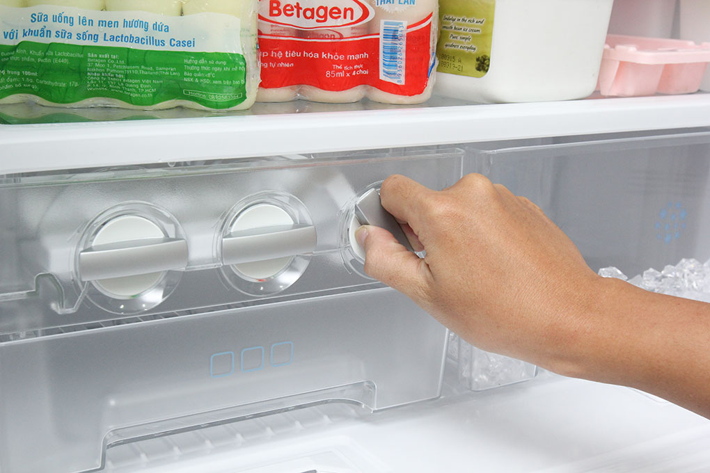 Tủ lạnh Electrolux 440 lít ETE4407SD Màu Inox