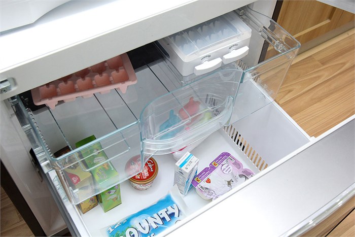 Tủ lạnh Hitachi Inverter 382 lít R-WB475PGV2 GBK Màu Đen