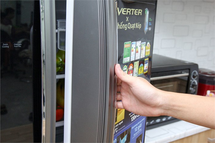 Tủ lạnh Hitachi Inverter 382 lít R-WB475PGV2 GBK Màu Đen