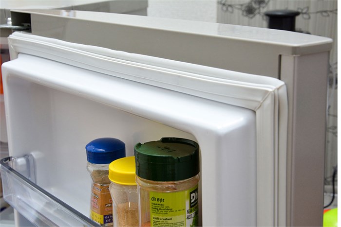 Tủ lạnh Panasonic 152 lít NR-BM179 Màu Bạc