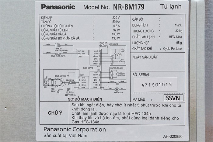 Tủ lạnh Panasonic 152 lít NR-BM179 Màu Bạc