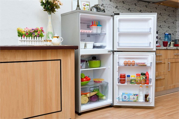 Tủ lạnh Panasonic 152 lít NR-BM179 Màu Bạc