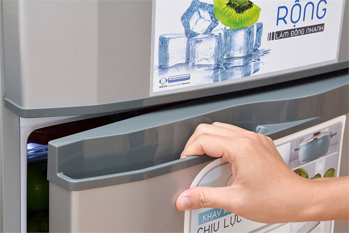 Tủ lạnh Panasonic 167 lít NR-BM189 Màu Bạc