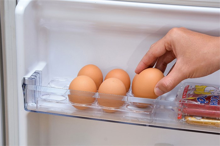 Tủ lạnh Panasonic 188 lít NR-BM229 SSVN Màu Bạc