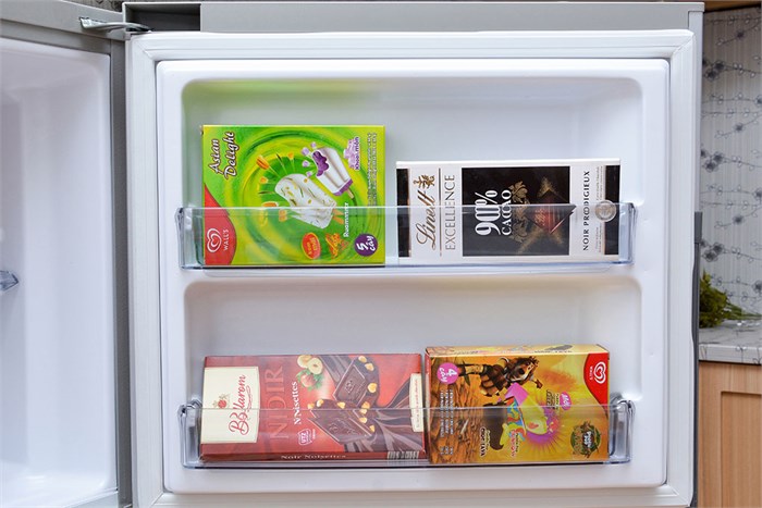 Tủ lạnh Panasonic 152 lít NR-BJ176 Màu Bạc