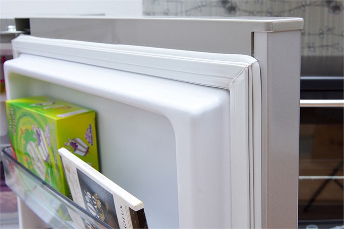 Tủ lạnh Panasonic 152 lít NR-BJ176 Màu Bạc