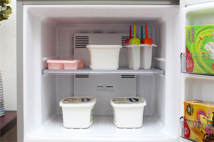 Tủ lạnh Panasonic NR-BJ186 167 lít Màu Bạc