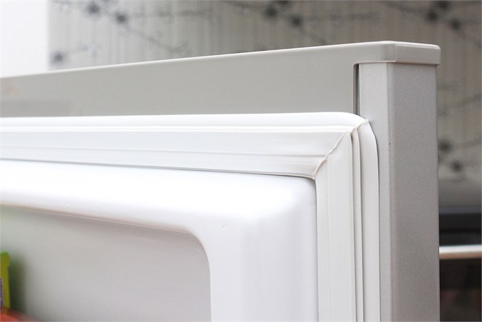 Tủ lạnh Panasonic NR-BJ186 167 lít Màu Bạc