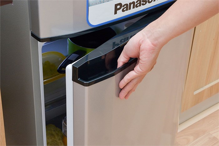 Tủ lạnh Panasonic 135 lít NR-BJ151SSV1 Màu Bạc