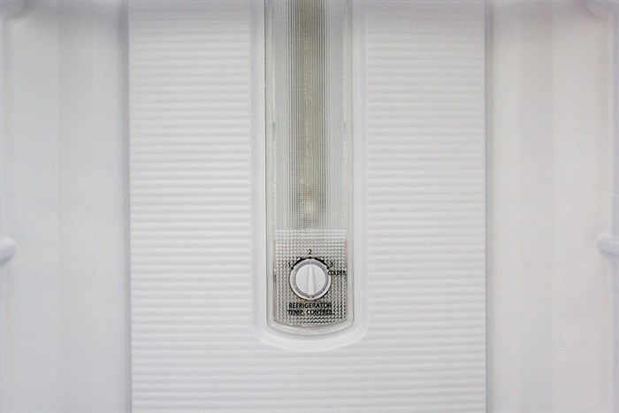 Tủ lạnh Panasonic 238 lít NR-BL267VSVN Màu Bạc