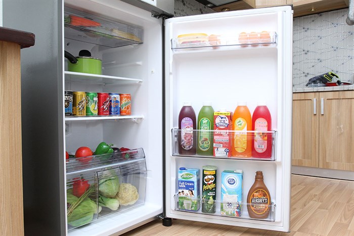 Tủ lạnh Panasonic 238 lít NR-BL267VSVN Màu Bạc