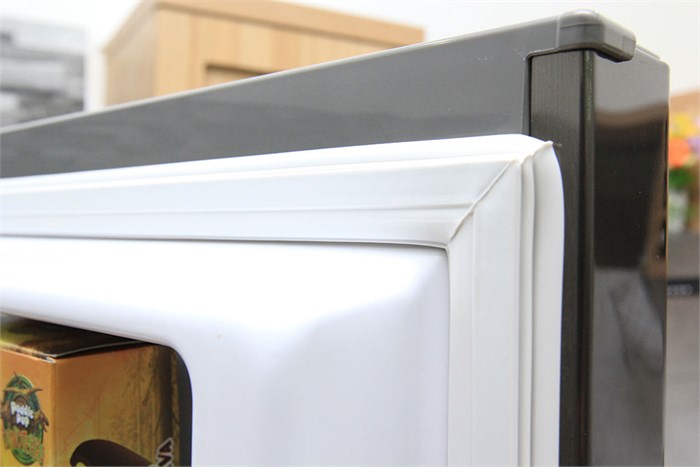 Tủ lạnh Panasonic 307 lít NR-BL347 XNVN Màu Inox