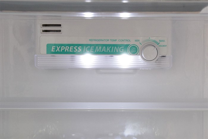 Tủ lạnh Sharp 165 lít SJ-172E Màu Bạc