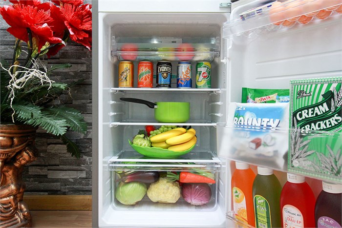 Tủ lạnh Sharp 180 lít SJ-192E Màu Bạc