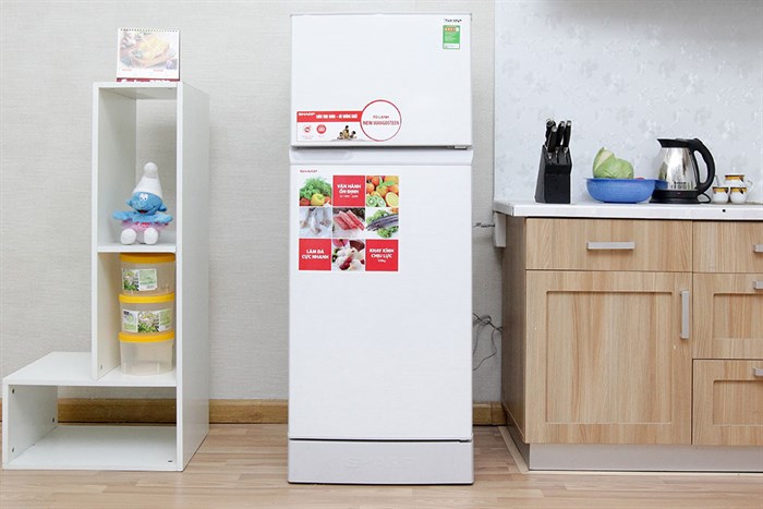 Tủ lạnh Sharp 180 lít SJ-193E Màu Trắng