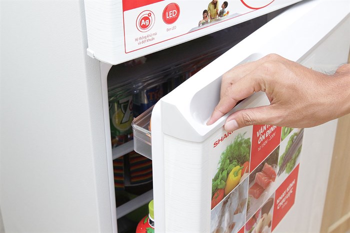 Tủ lạnh Sharp 180 lít SJ-193E Màu Trắng