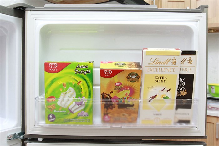 Tủ lạnh Sharp 180 lít SJ-198P-ST Màu Inox