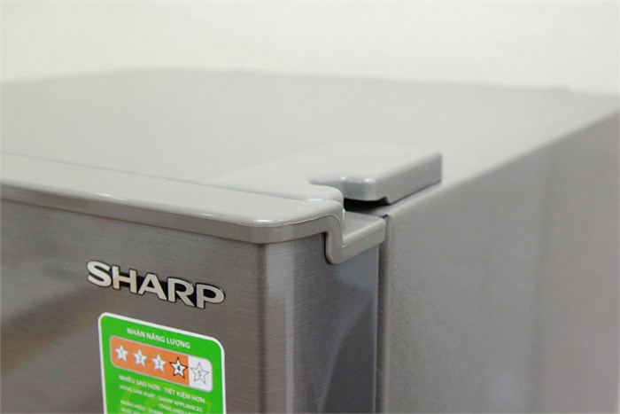 Tủ lạnh Sharp 182 lít SJ-212E Màu Bạc